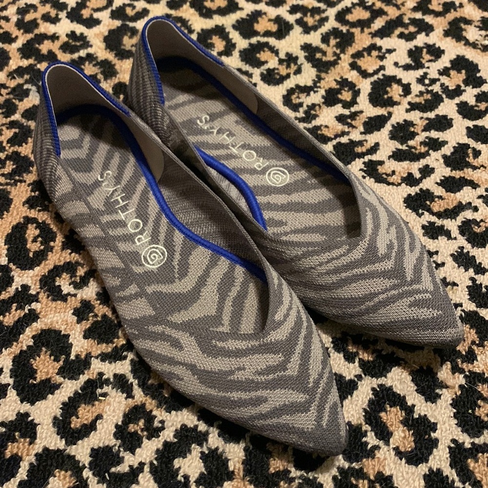 Rothy’s Gray Zebra The Point Retired 10